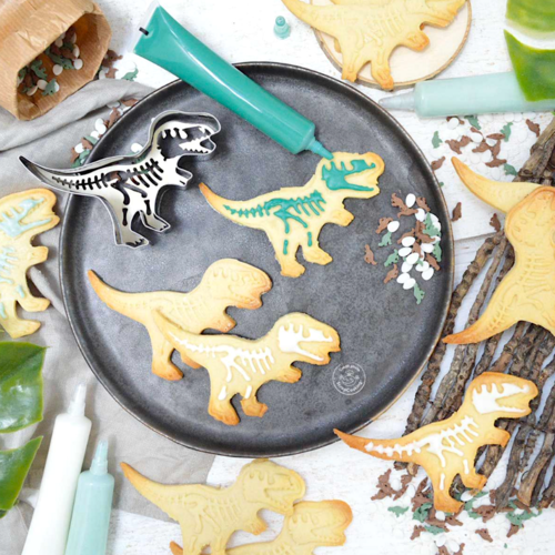 CORTADOR + SELLO PARA GALLETAS SCRAPCOOKING - DINOSAURIO